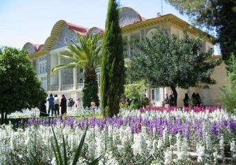 Baghe-Eram-Palace-Gardens-Shiraz-Iran